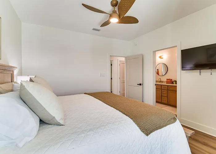 Relax At Family Haven In Gulf Shores! Gulf Shores